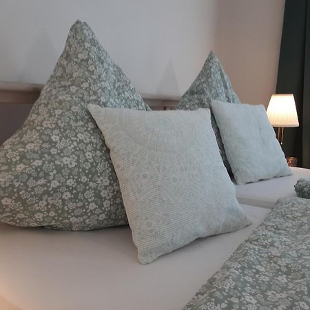 Ferienwohnung Poelzl Chieming Ngoại thất bức ảnh