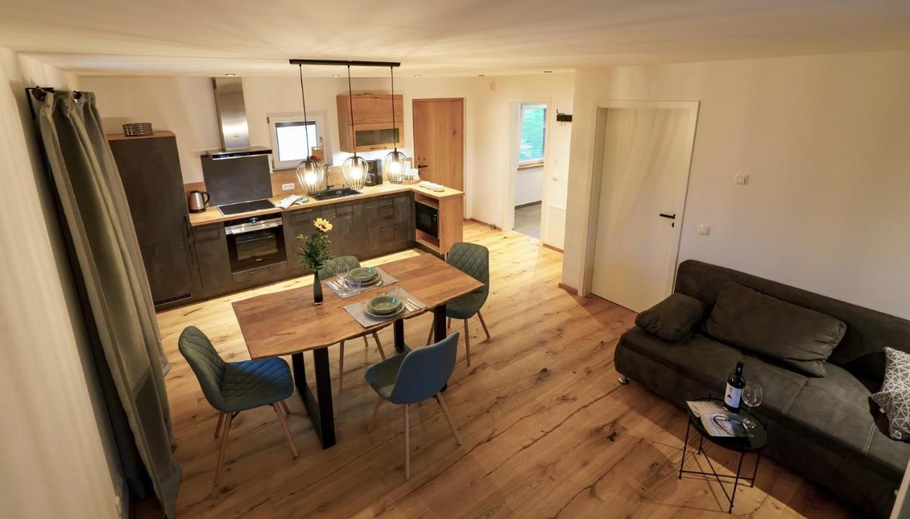 Ferienwohnung Poelzl Chieming Ngoại thất bức ảnh